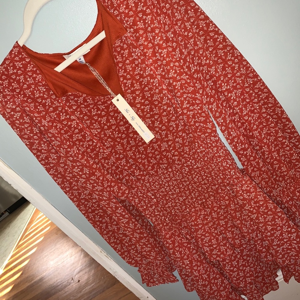 Red boutique Ruffle Dress - Picture 2 of 6